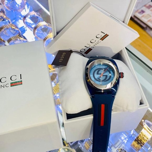 MENS GUCCI 46MM WATCH W/ BOX! - Picture 2 of 6